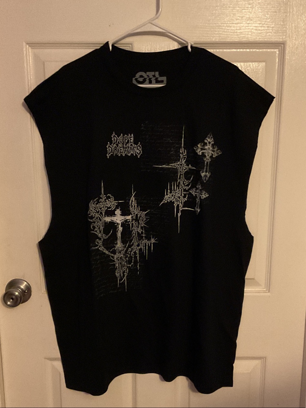 On The Low Black Sleeveless - Dope Dreams Streetwear